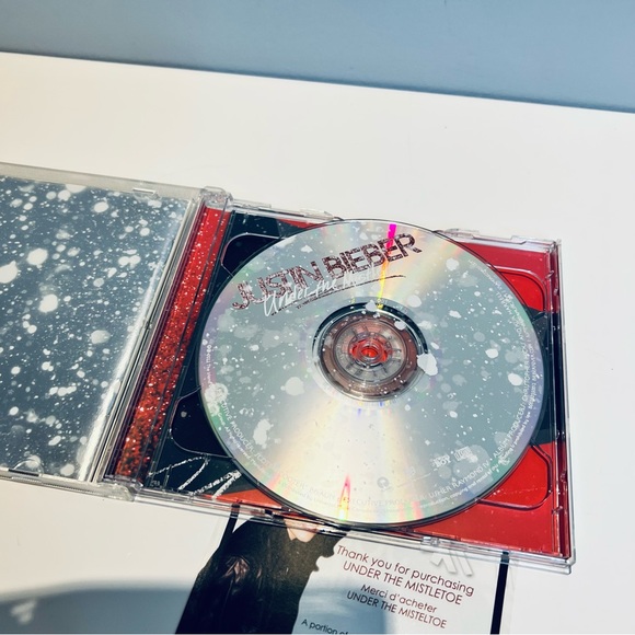 Christmas Justin Bieber Under The Mistletoe Deluxe Ed CD Never Say Never - Picture 7 of 8